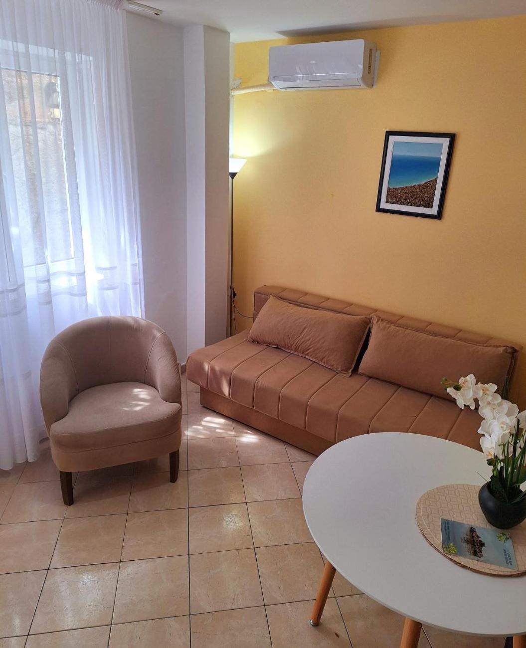 Apartments Mitrovici Milocer Свети Стефан Екстериор снимка